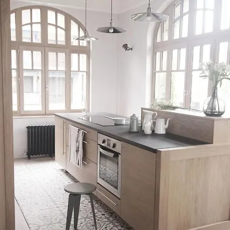 Apartment Superbe Des Annees 30 Annecy